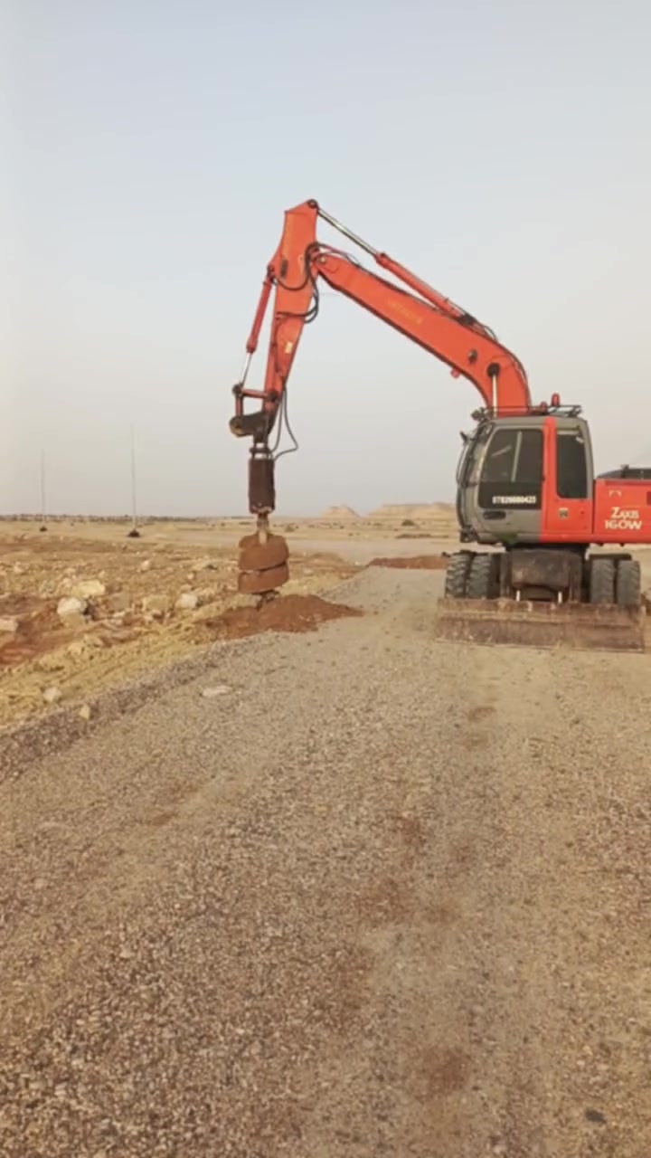 سلام عليكم جهاز حفر + براين حفر عدد 2حجم 80وحده حجم 50 شقل فول جهاز ضمان وبراين ضمان تفصال ع يدي كله شقل درجه ولى كبل ع شقل   سعر 60ورقه مجال قليل مكان الانبار رمادي ‏‪***********‬‏
