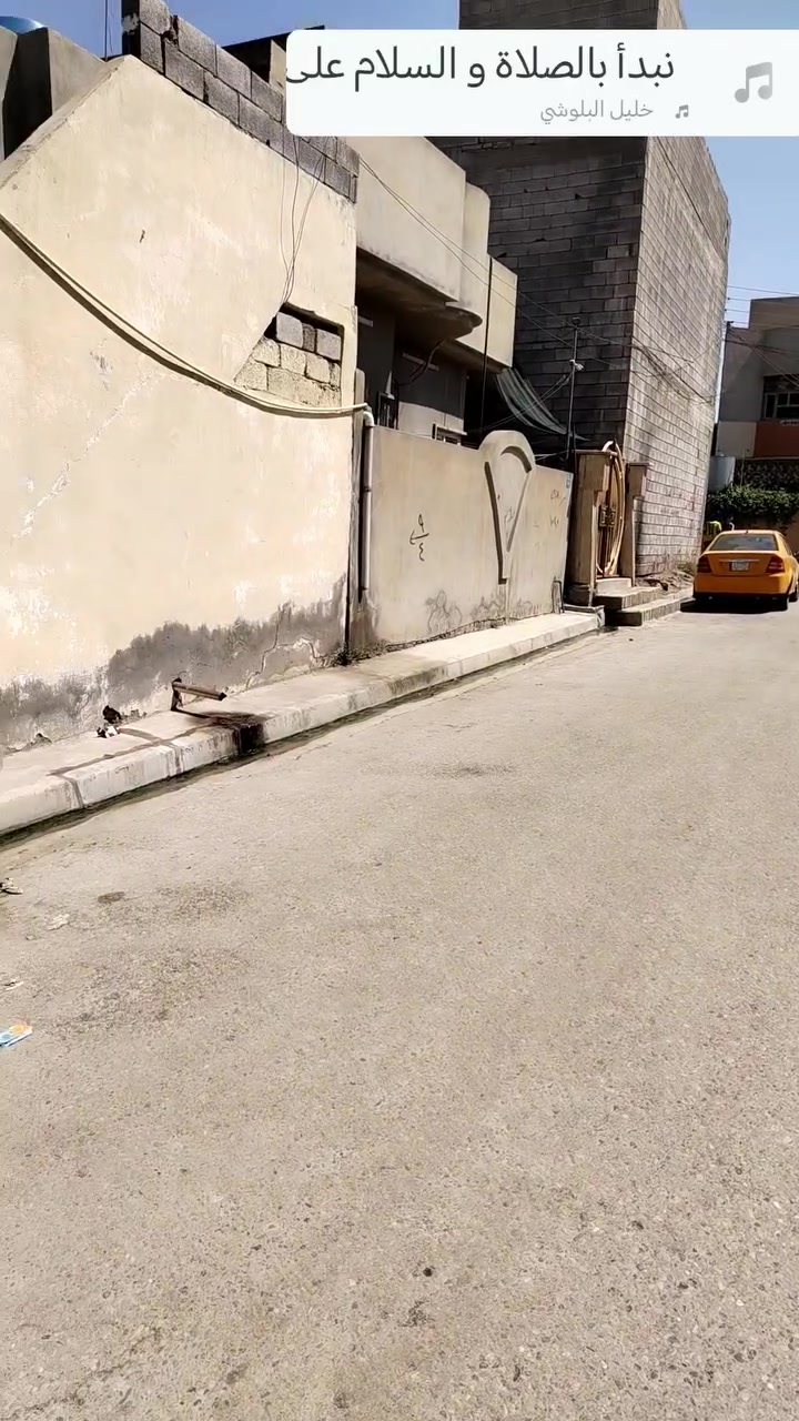 بيت للبيع في تسعين السماح قرب مدرسه صناع الحياة بيت ميه مربع عشرا أب عشرا يحتوي على غرفتين نوم واستقبال السعر 65 مقبل للا تفوض للا استفسار على هذا الرقم ***********
