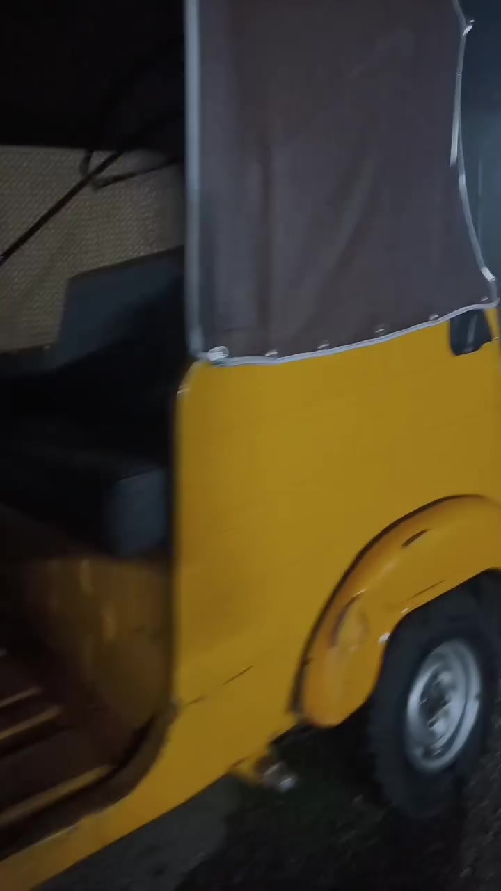 تكتك 18 شهر 12 داخله بل 19 مكينه عشرين لا تنص ولا تبخر اضمنه الك بيها دوس معمره قليل  تجي تفحص وتدلل رقم ***********
