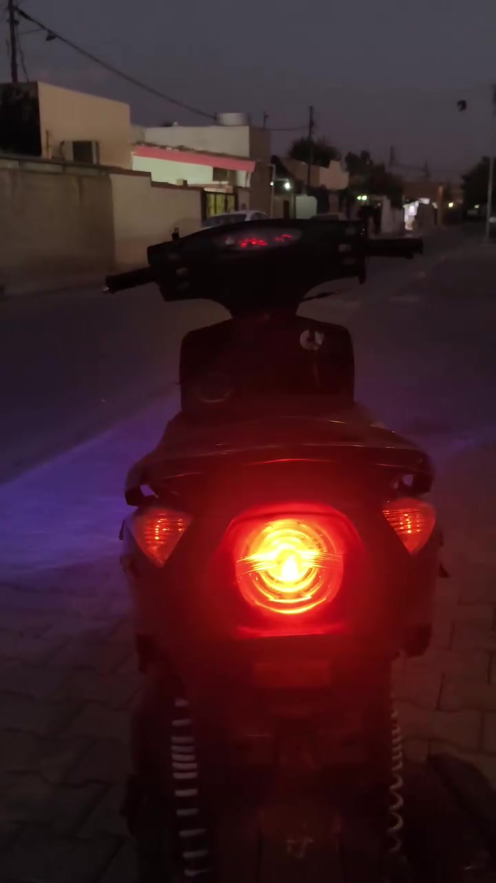 ماكس ثعلب GTR
مكينه مامضروبه صبانه 
لا اتعبك ولا تعبني دراجه من الراس للراس بلادي 
مكينه كلجات 
كهربائيات كلهه شغال 
كفرات نضيفه 
لا صرف ولا بخار 
شرط الفحص
سعر 600
تواصل ***********
