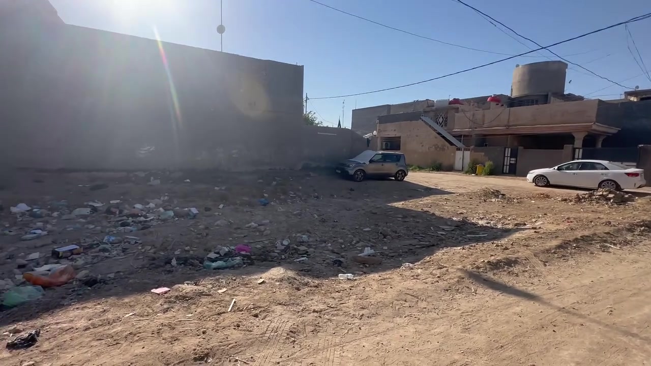 قطعه للبيع المساحه 240م ركن وبيه فضله ام الهوى الجديده شارع الكفيل قريبهً جداً للشارع العام وبيع مستعجل 

للاستفسار اكثر *********** او خاص او واتساب
