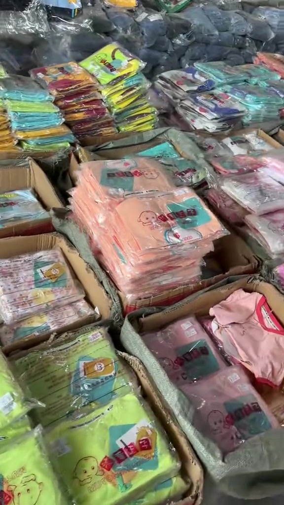 مجموعة باربي لألبسة الأطفال جمله  كربلاء شارع مشفى العباس الأهلي  ركن منطقة الجاير الطابق الأول  للحجز والاستفسار وتساب  ***********
