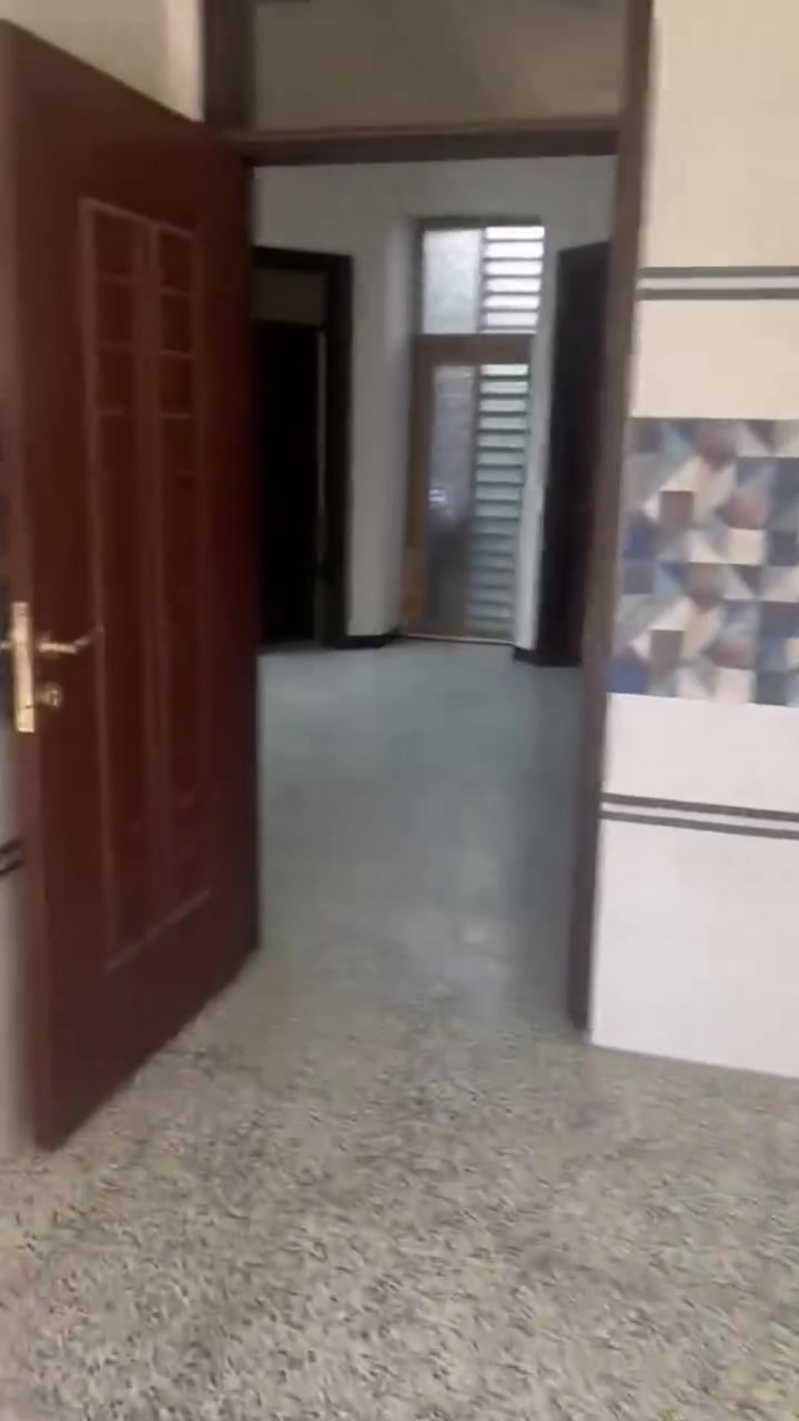 بيت للإيجار • ٢٠٠م • حي الأساتذة