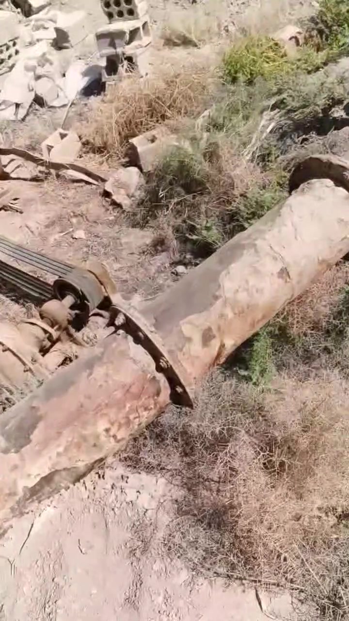 البيع ماطور 50حصان جديد وشغال ما عايز شي علا الفحص صناعه فنغاري مصفي بواري كله جديد سعر 3ملاين الهاتف***********المكان الديوانيه شاميه
