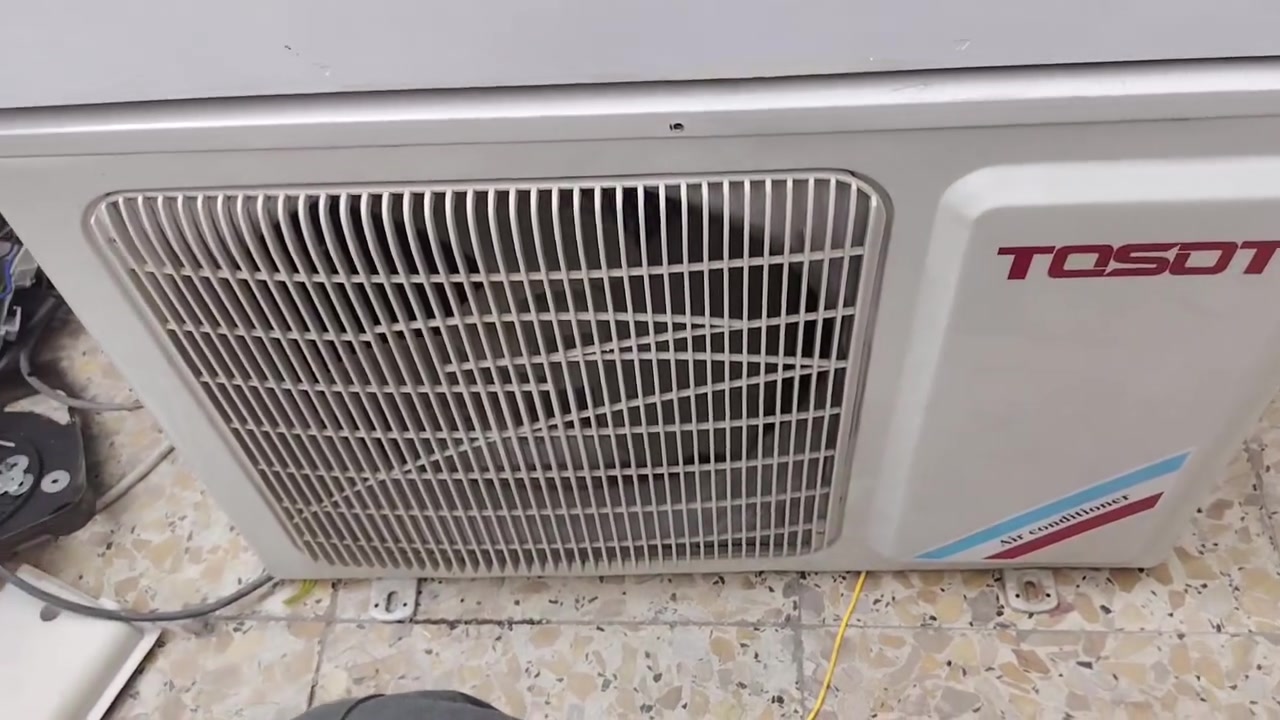 سبلت توسوت ابو الطن مثل ما موضح نظيف كلش كامل معا ملحقاته ب٢٠٠ الف م الصدر ق٧٩ الشراي يتصل***********
