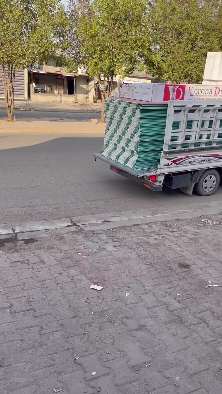 اسعد الله أوقاتكم بكل خير💐

من محلات أصباغ المرجان 
يعرض لكم كل ماهوه جديد👍

وصول وجبه جديده من الفوم الخارجي
من شركة //   VOGA   //    ((لوكيلها الرسمي)

مع       جبس المتحده   بوردكس المتحده
 
بأسعار مناسبه
يوجد خصم لصحاب عمل  الديكور الخارجي🏘️
محلات أصباغ المرجآن البانوراما قرب أسواق حلاوه 👇
👍***********
