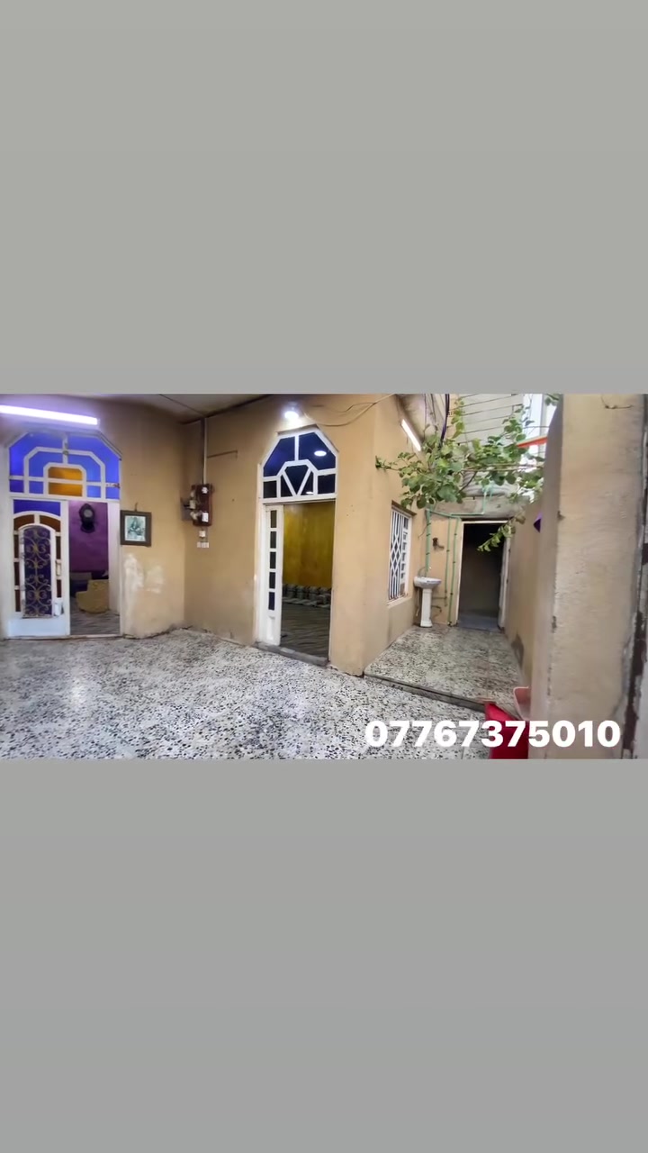 السلام وعليكم بيت 🏠 طبو مساح 200متر يحتوي علا ديوان وهوال كليدور قرفتين نوم وصحيات ومشتمال فوك يحتوي علا قرفه ومطبق وصيات الموقع زبير ريسس قرب سنتر اليمونه سعر 185 وبي مجال ***********￼
