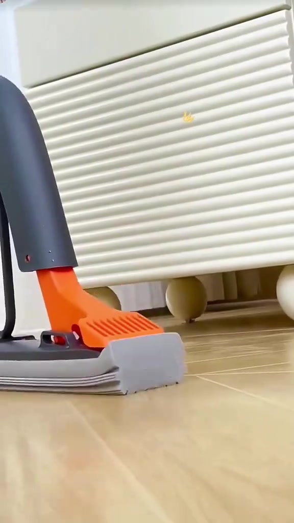 🧹✨ ممسحة إسفنجية ذاتية العصر – نظافة أسهل وبدون لمس اليدين! ✔️ نظام عصر ذاتي بدون ملامسة اليدين ✔️ تمتص الماء والأوساخ بكفاءة عالية ✔️ رأس عريض لتغطية مساحة أكبر ✔️ مقبض متين وقابل للتمديد ✔️ خفيفة وسهلة الاستخدام والتخزين ✔️ مناسبة لجميع أنواع الأرضيات 🏠 📏 الطول: 130 سم 💰 السعر: 25 ألف فقط 🚚 التوصيل مجاني لكل العراق 📲 واتساب: ***********
