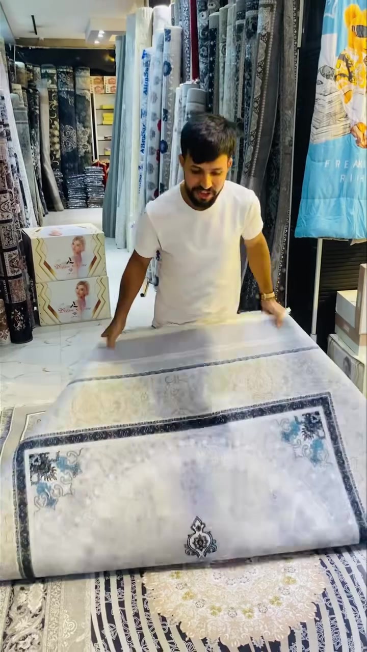 ✨ زولية قياس 2 × 3 متر
💰 السعر 75 ألف دينار فقط

😍 ومتوفرة بأكثر من قياس حتى تختارون اللي يناسب بيتكم:

📏 2.5 × 3.5 متر
📏 3 × 4 متر
📏 3 × 5 متر

✨ زوليات مرتبة وأنيقة، تضيف لمسة حلوة للبيت وتناسب مختلف المساحات ❤️

📍 متوفر داخل مجمع الربح البسيط – بعقوبة
🚚 توصيل لجميع المحافظات 10 آلاف
🚚 داخل بعقوبة 3 آلاف

📞 للاستفسار والطلب: ***********

#مجمع_الربح_البسيط_بعقوبة
#لا_يوجد_لدينا_فرع_ثاني
#قسم_المواد_المنزلية_الطابق_الثاني
#زوليات #مفارش_أرضية
