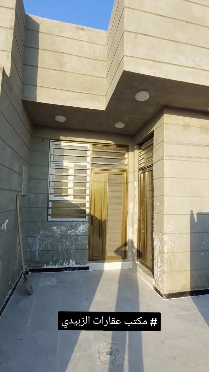)# مكتب عقارات الزبيدي

🌿 مشتمل زراعي سند(٢٥) جديد وغير مسكون سابقاً
📐 المساحة: ١١٧ م²
🏠 طابق واحد بتصميم عملي ومناسب للسكن والاستراحة.

يتكون من:

* 🛏️ غرفة نوم
* 🛋️ كلدور
* 🚿 مجمع صحي داخلي
* 🚻 مجمع صحي خارجي
* 🌳 مساحة مناسبة للأجواء الهادئة والاستراحة

✨ المشتمل جديد ولم يُسكن سابقاً، فرصة مناسبة لمن يبحث عن مكان هادئ وبمساحة جيدة.

📞 للاستفسار والتفاصيل:
***********
***********
📲 متوفر واتساب

🔑 للمهتمين الجادين، التواصل على الأرقام أعلاه
