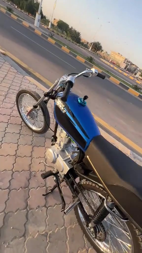 سلام عليكم
البيع ناصرية مركز كله تعمير جديده اوراق اصولي شاصي نامه 
المو شراي لا يتاعبني
السعر ! 950 بدون الاسبايدر وبيه مجال 
الرقم واتساب ! ***********
