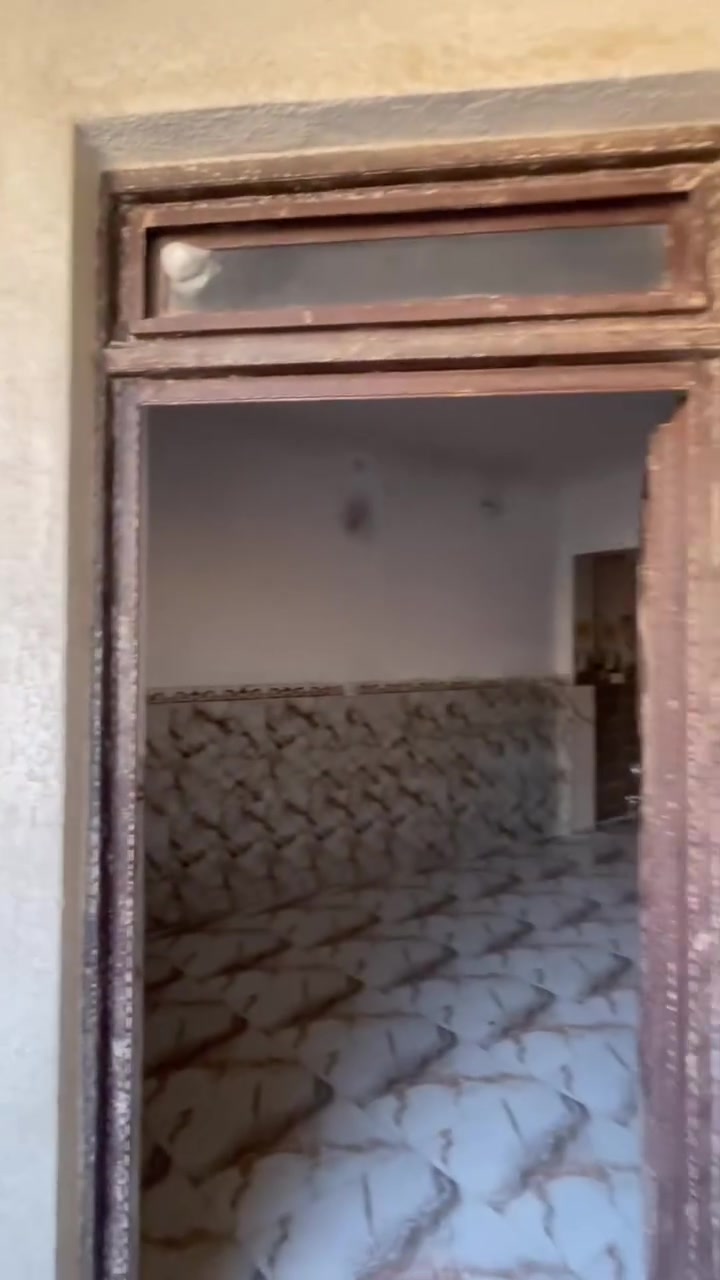 سلام عليكم شقة في منطقه الكاظمية طابق ثاني خلف فندق كناري غرفة سويت وصحيات وصالة مفتوحة على المطبخ تأجير فقط للعوائل للتواصل 

***********
