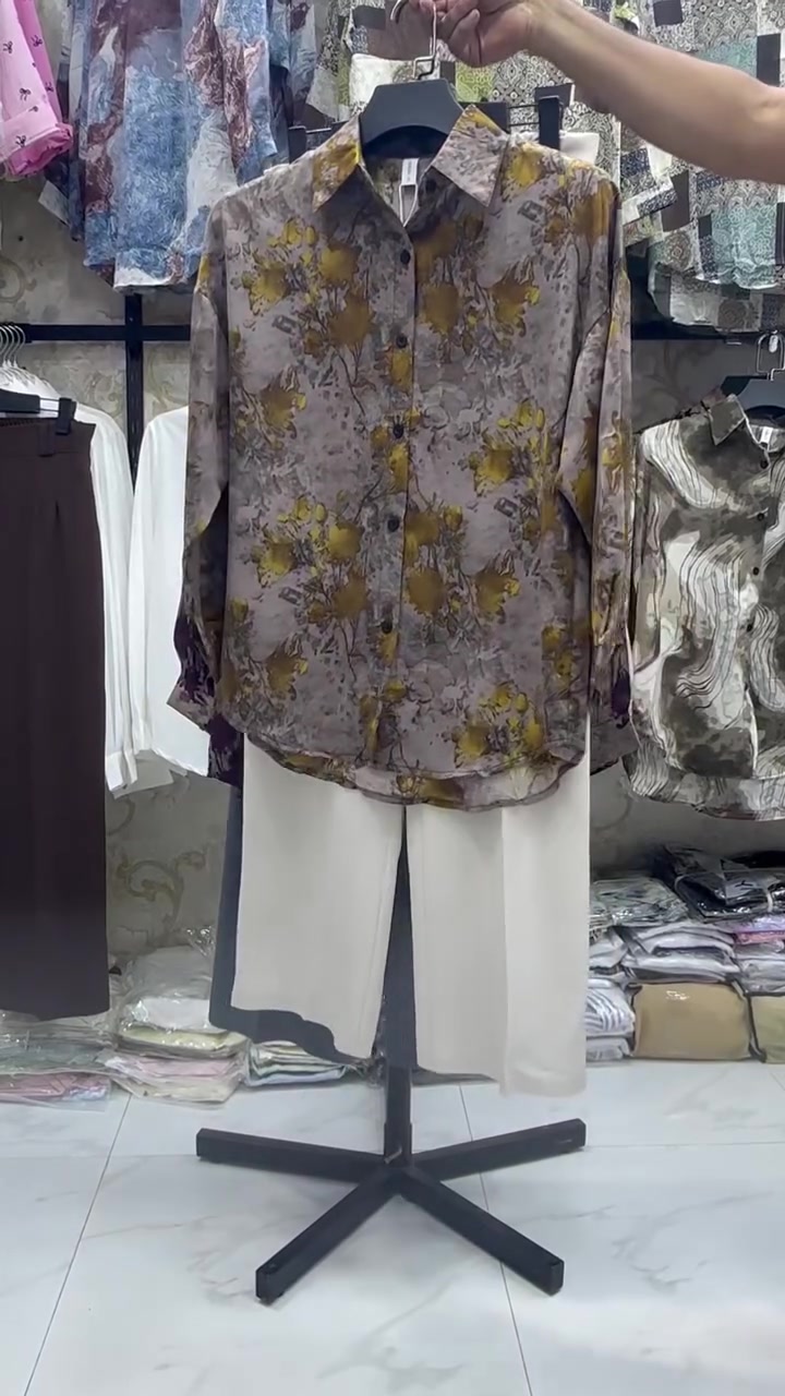 خليج دائما متميزة ويانة👗
الاناقة التي تستحقينها مع ازياء ميمي👒
سوت انيق بسعر ولا أروع 
القياس: من 40 إلى 46
السعر:15:000
للاستفسار :***********
يوجد توصيل داخل الكوت وجميع المحافظات 
العنوان:الكوت _الهوره_مجمع الروان-الطابق الثاني
