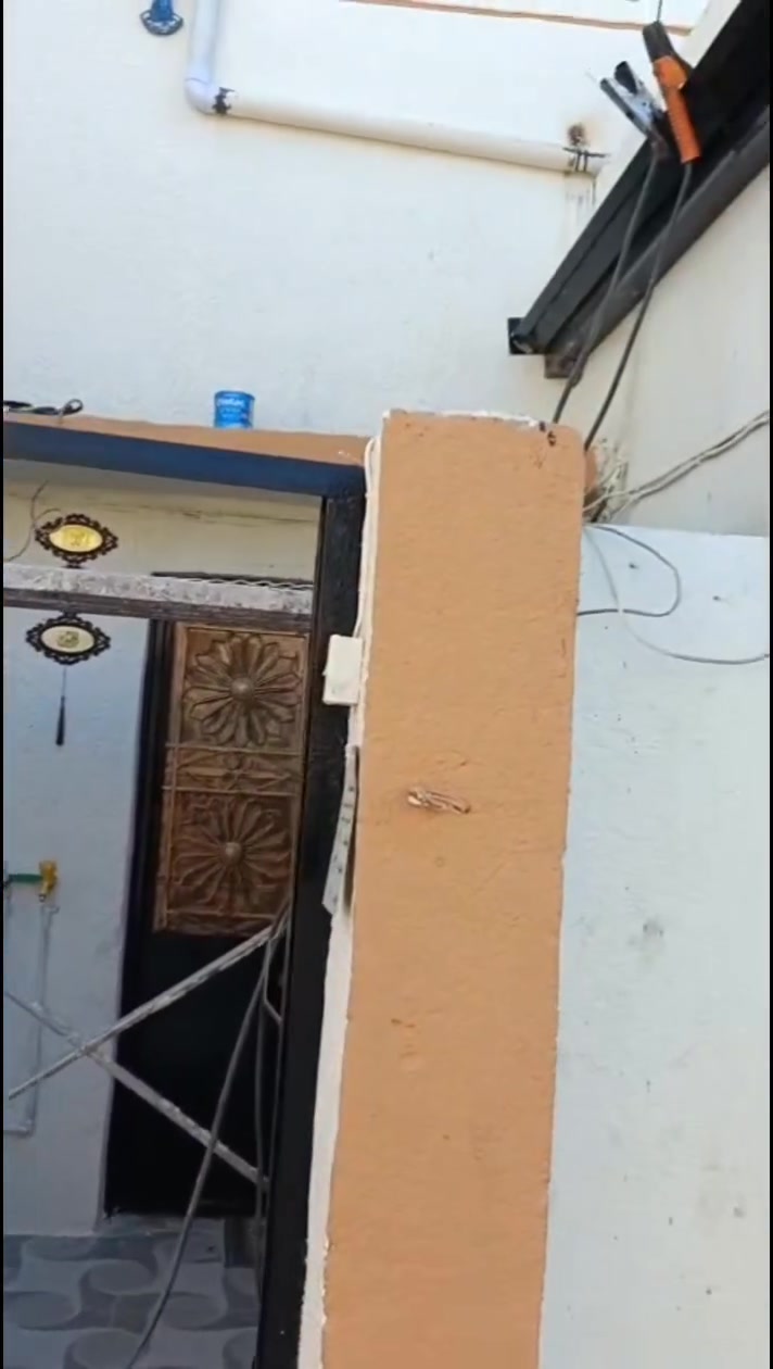 حداد متنقل لعمل مضلات الجام البلاستك وكافه أعمال الحداده *********** ***********
