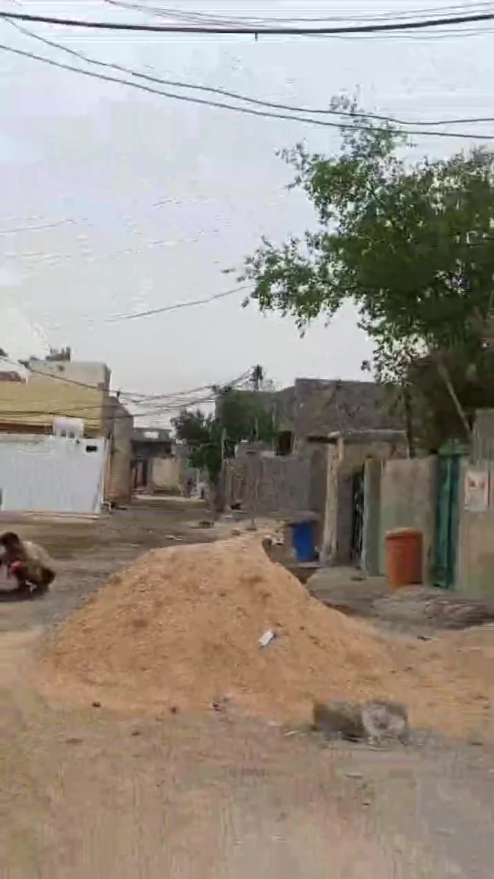 بيت للبيع • ٩٠م • شارع سيد عوده