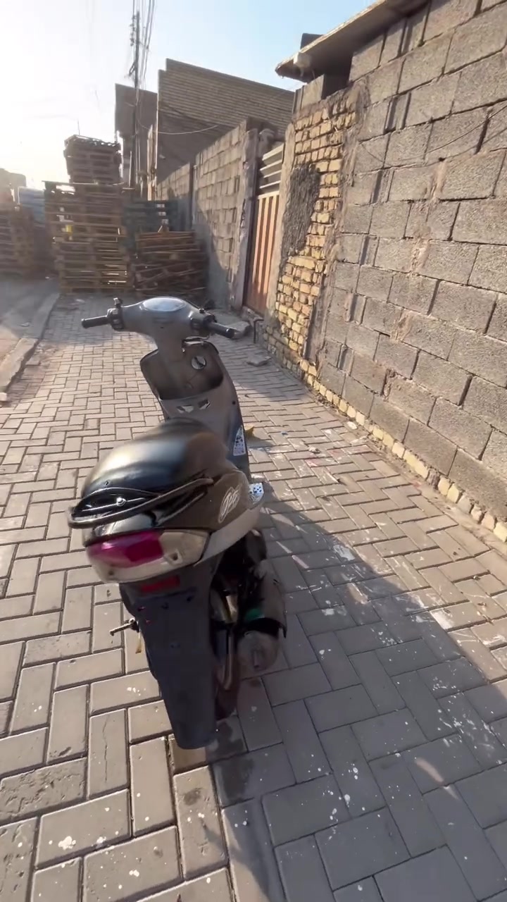 سلام عليكم  دراجه ماكس منغولي دراجه كفرات بلادي كلهن ختم واحد   بس الكور مبدل  مكينه ناعمه معدل مالتها يخبل. السعر ب350 وبيها مجال لطيبين 
الرقم ***********
