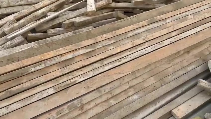 قالب خشب • ٢٠ مكعب • الرميثه المثنى