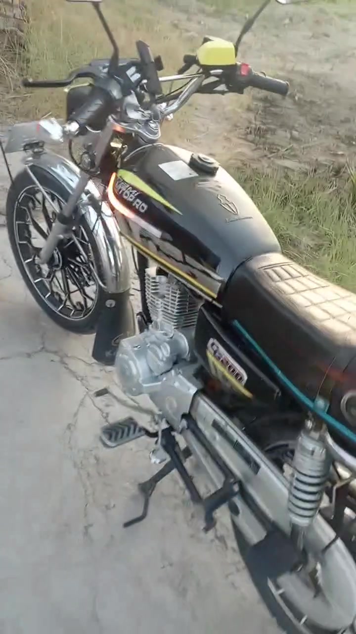 🛵 دراجة مرقّمة وأوراقها كاملة
✨  نامة ابرو موديل2025
✨ نظافة وترتيب
✨ جاهزة للاستخدام وما تحتاج شي
💰 السعر: 1,600,000 دينار فقط
📍 المكان: ابو غريب 
📞 للاستفسار والتواصل: ***********
