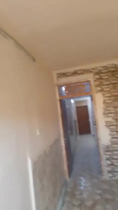 بيت اليجار بل الرحمانيه بيت جاهز ونضيف 
ماي كهربا كله كامله تانكيات ثنين بيه بيت 
كامل ***********
