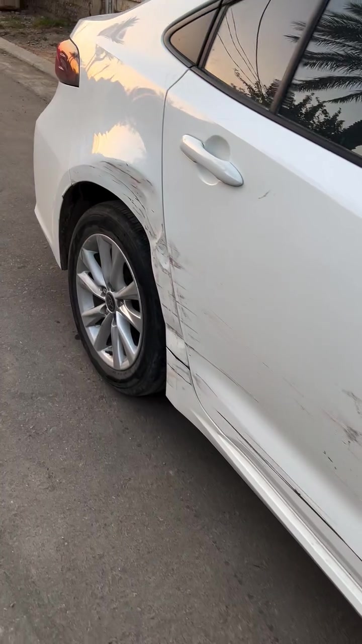 سلام عليكم عندي ذني البيبان مال كورولا ٢٥ للبيع واتس اب *********** مابيهم لا صبغ ولا واكع صبغ منهن
