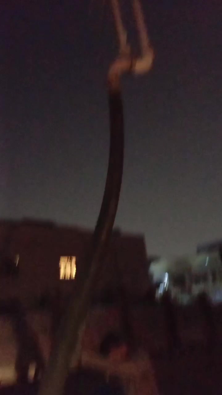 السلام عليكم نجار وحداد عمل رفت متفرق وهذا رقمي ***********