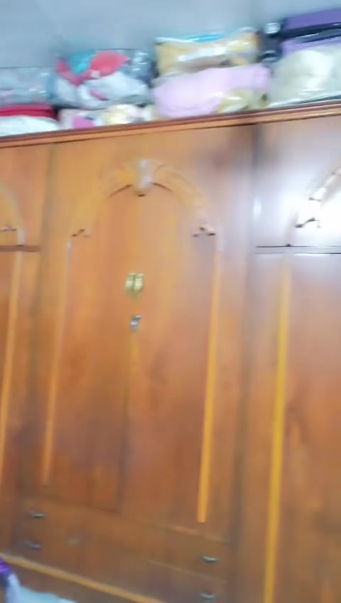السلام عليكم غرفه نوم صاج عراقي ثقيل سعر ٥٠٠ نظيفه جداا ***********
