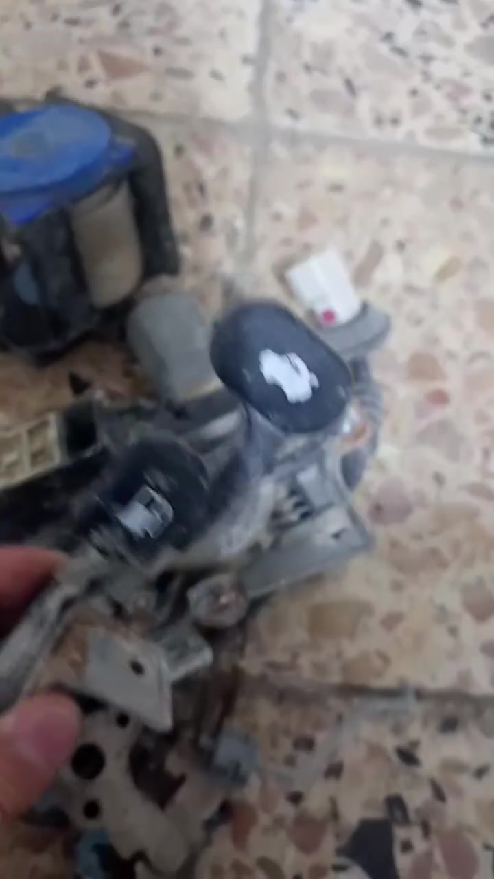 السلام عليكم غراض افيو 11قيم  واخذ مكاني نجف ***********
