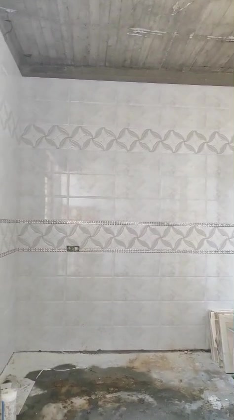 خلفة سيراميك جداري وارضي والعمل ارضيه كربلاء المقدسة للتواصل اتصل على الرقم ...ولعمل الدرج بايات بورسلين او مرمر.....ابو منتظر ***********