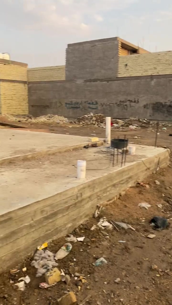 حي دجله شارع المعارض رفت ١٠٠م 
للبيع ***********@
