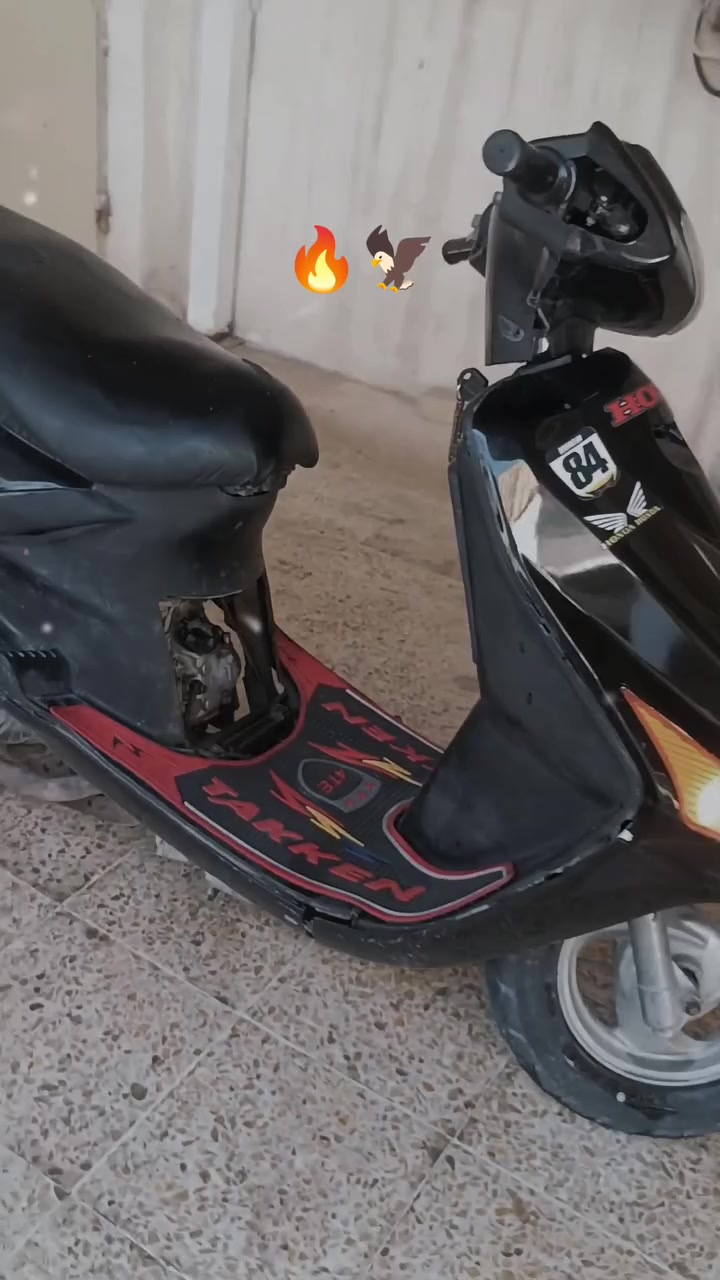 فراشه نفيه للبيع
كهربائيات شغاله ✅

نكره سلف✅

شلعه✅

الدراجه نضيف✅

كفرات كامله ✅

السعر 325بيه مجال للشراي🛑
الرقم *********** مو شراي اعبر😮‍💨
المكان النجف حي النداء 🫥
