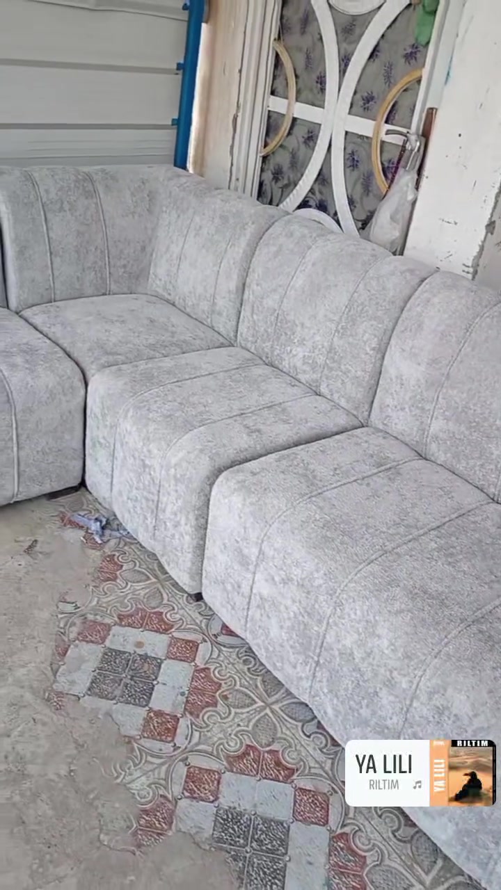 إذا تدور شغل نظيف يعيش سنين… هذا اختيارك الصح 👇نشتغل حسب الطلب 
🛋️ ديوان  درجة أولى

مو شغل سوك…
شغل مضبوط ينفصللك على الأصول 👌

✔️ بلوك روسي أسود 16 ملم
✔️ إسفنج مضغوط مميز درجة أولى
✔️ قماش تركي فخم
✔️ تشطيب مرتب يفتح النفس

✨ راحة + شكل فخم + عمر طويل

🎁 ضمان 5 سنوات – تشتري وانت مرتاح

📍 كوت حي الجهاد 
شارع النجارين 

📞 واتساب: *********** 

🔥 لا تبقى متردد… احجز هسه قبل لا يخلص
