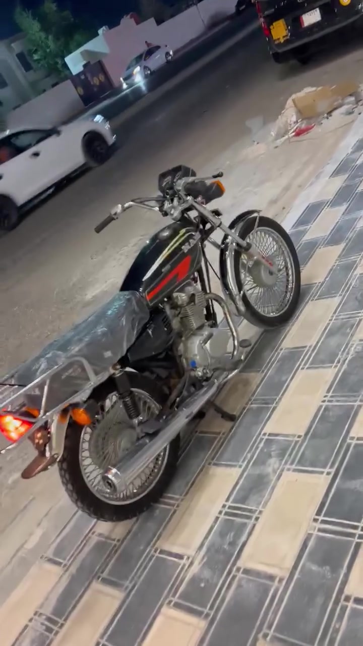 دراجه للبيع نامه 3احرف موديل 22 مكفوله مكفول عامه كهرباء كل شغال مثل ما جاي يشوفون مكينه ناعمه ولا تبخير ولا صوت ولا نضوح دهن مكينه مكفوله نهضه وشلعه خير من الله الاوراق كامله مكاتبه مكتب المكان نجف والسعر 550 وبيها مجال الرقم بيه واتساب*********** وانتصال ملاحظه اي اختلاف عن الصور لا تشتري صور الدراجه جديده دراجه كفاله ما اذب عليها ربع
