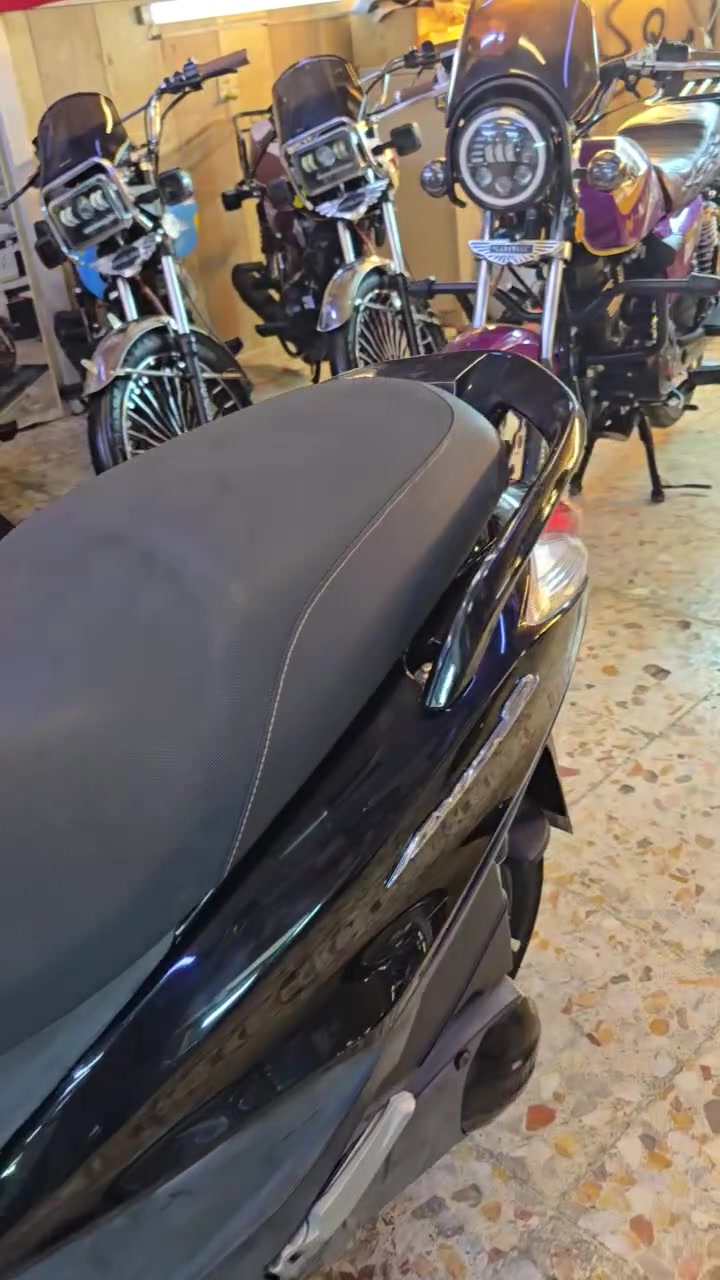 البيع بنقد و بلتقصيد المريح على ماستر كارت الرافدين
 بغداد الشعب شارع الصحه مقابيل شركه الببسي 
يوجد توصيل داخل بغداد وجميع المحافظات 
للحجز والاستفسار الاتصال ***********.                اوقات العمل من 10صباحأ الى 11 ليلا طيلة ايام الاسبوع
