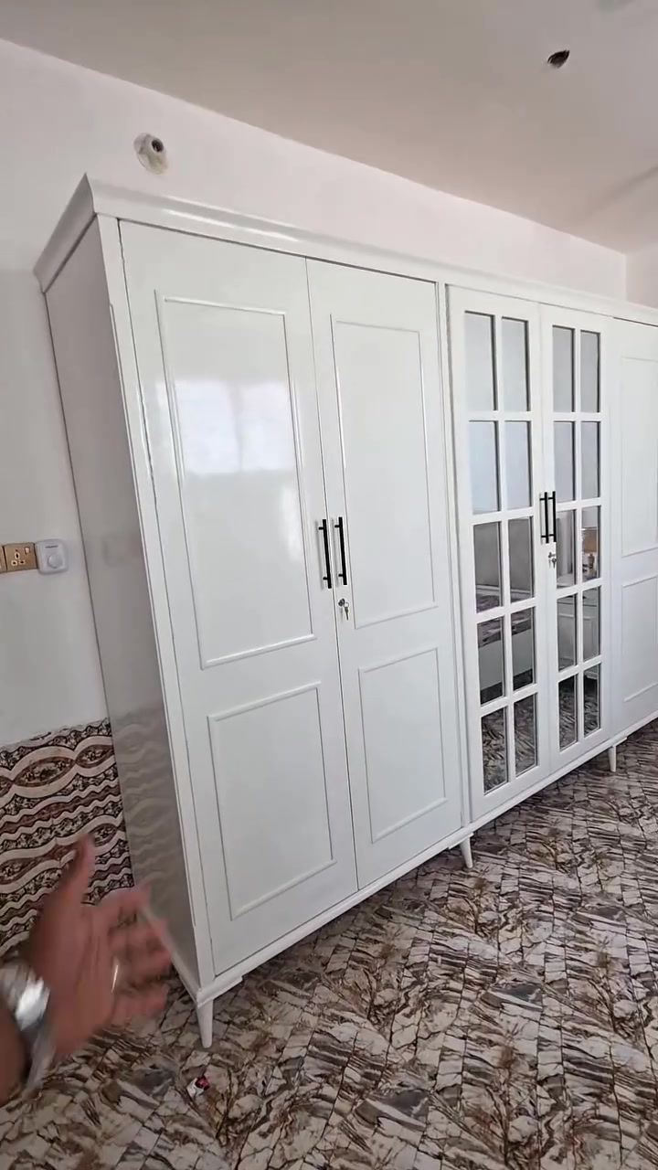 🪚 نجارة بأيدي عراقية 🇮🇶

إذا ادور على شغل نظيف ومرتب وبإتقان موجود الأخ
 أبو علي النجار انسان طيب وصاحب خبرة ويستحق الدعم والتشجيع
🔹 يعمل جميع أعمال غرف النوم والنجارة
🔹 شغل مرتب ودقة بالتفاصيل
🔹 بأيادٍ عراقية وبأسعار مناسبة
📍 العنوان: حي الإمام الرضا (ع) قرب مسبح الأحلام مقابل التارتان
📞 للتواصل: ***********
