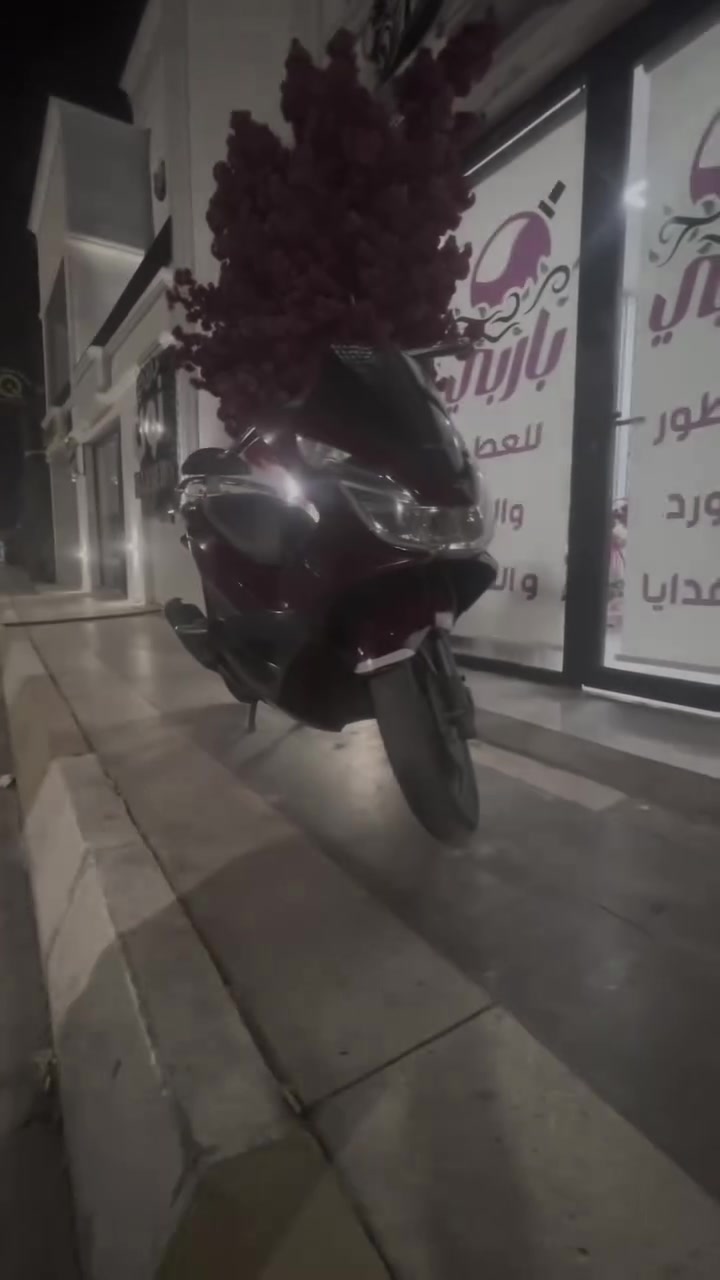 سلام عليكم pcxياباني جيل ثاني محرك ١٥٠عل وضع شركه بس بيه ملاحضات بل كفر للبيع مكان بعقوبه ***********سعر 13بيه مجال بسيط
