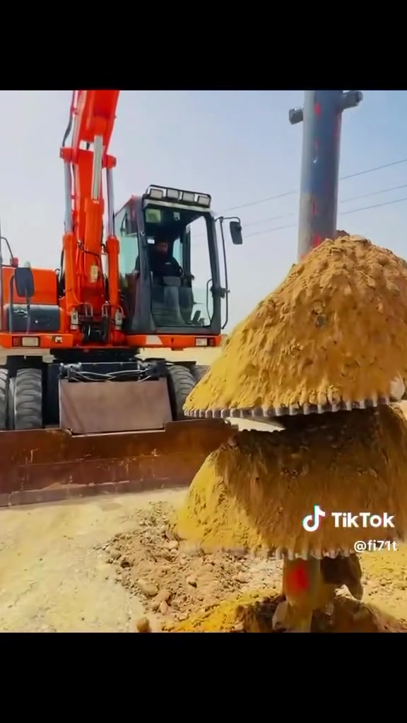 حفاره برينه (فتال) 
لحفر  بئر مياه التصريف مجاري المنازل ولحفر قواعد الجملونات والمباني 
مع توفير الغلاف الكونكريتي الحديث 
للأستفسار ***********
متواجد من يوم الخميس الى يوم الجمعة
