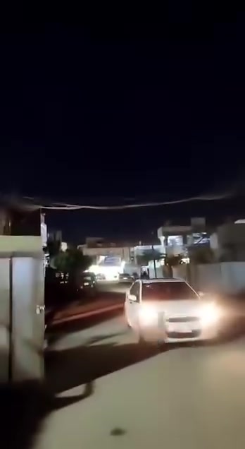 دار • الكهرباء المعلمين • ١٢٥م