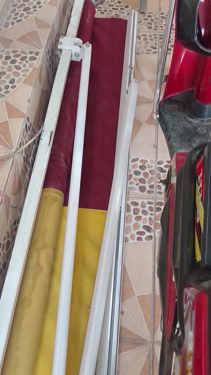 مضله مطريه متحركه الطول ٦ أمتار العرض ٣ أمتار  يتحمل الشتاء والصيف السعر : 250 الف بي مجال بسيط للاستفسار على الرقم ***********  عنوان ,:كركوك

نص مكتوب في الصور:
- ١٧ سبتمبر، ٢٠٢٦
- ١٨:٠٤ | واتساب