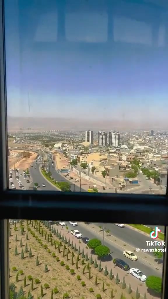 باطلاله رائعه على مدينه السليمانيه اخترنا لكم فندق من اجمل فنادقها Rose Hotel حيث الجمال والفخامه وتتوفر فيه كافه الخدمات من اجل الراحه والمتعه ، احجز على:
واتساب فقط.    ***********
