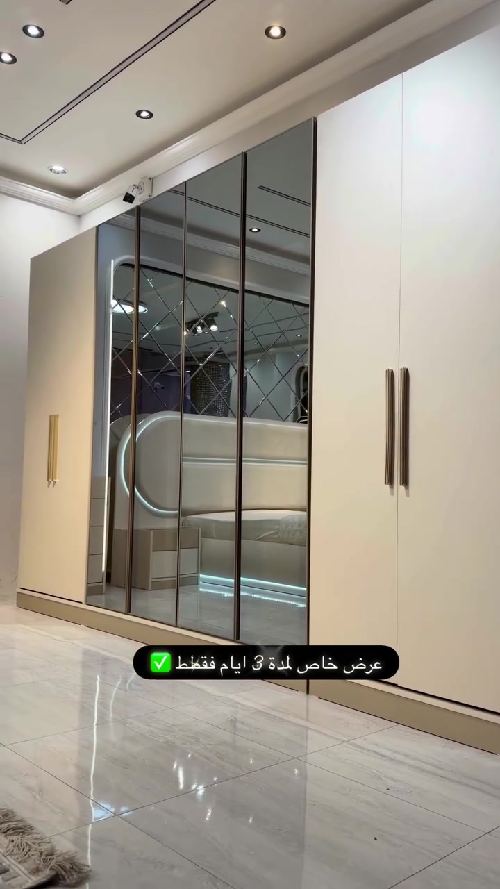 🔥 موديل اسطنبول رجع من جديد 🤫🔥
وبسعر مخفّض لفترة محدودة!

إذا تريد غرفة تجمع الشكل الفخم، الإنارة، التخزين والتفاصيل العملية… موديل اسطنبول يستاهل تشوفة 🤎
وتفاصيله تبين أكثر من أول نظرة ✨

✨ غرفة نوم 10 قطع:
✅ إنارة داخل الكنتور مع رمونت كنترول
✅ إنارة بجميع أطراف السرير
✅ إنارة بميز التواليت
✅ إنارة بالفاترينا
✅ يِدات الغرفة حديد
✅ برغي وچوي حديد
✅ ظهر بلوك 8 ملم
✅ سرير دبل جك
✅ كنتور رفوف

📐 الكنتور مع الملحق: 345 سم
🪞 ميز تواليت
🛏️ سرير 180×200 سم
🪞 مرآة قيّافة
🪑 طابورية
🗄️ دراور
✨ فاترينا مع إنارة
➕ كومديات

💰 السعر: مليون 675 ألف فقط 🔥

⏳ العرض لفترة محدودة
🚚 توصيل وتركيب داخل بغداد مجاناً
📲 للحجز والاستفسار: ‭

***********
‬

نص مكتوب في الصور:
- عرض خاص لمدة 3 ايام فقطلوط