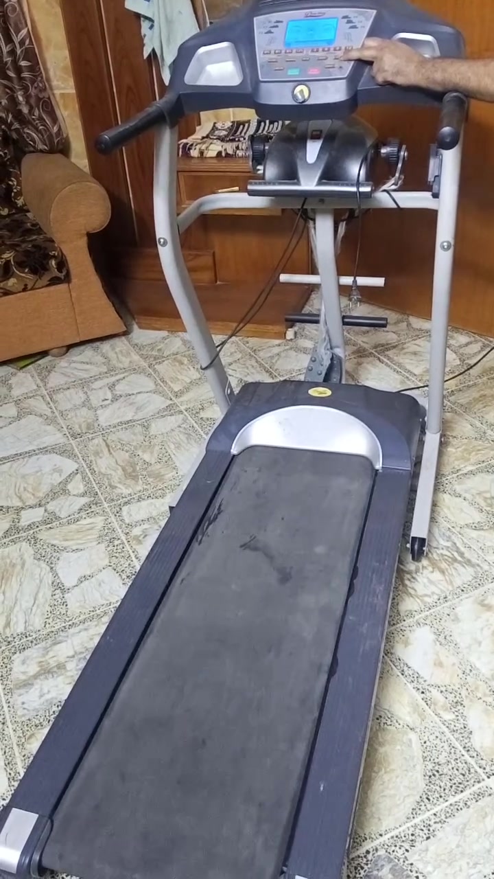 جهاز جري للبيع
‏‪***********‬‏
