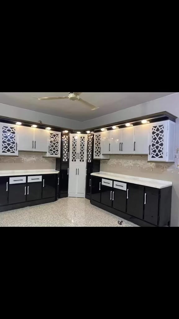✨ معمل سنتر الرمادي ✨ إذا تدور على الأناقة والجودة والمتانة، معمل سنتر الرمادي يوفرلك أحدث تصاميم العصرية بمواصفات عالية وتشطيبات راقية تناسب جميع الأذواق والمساحات. 🤩 ✅ تصاميم حديثة وعصرية ✅ تنفيذ حسب الطلب ✅ خامات ممتازة وجودة مضمونة ✅ ألوان وموديلات متنوعة ✅ أسعار مناسبة وخدمة مميزة حوّل مساحتك إلى مكان أكثر جمالاً وتنظيماً مع  معمل سنتر الرمادي. ✨ 📍 زورونا وشاهدوا أحدث التصاميم المتوفرة 📞 للاستفسار والحجز راسلونا أو اتصلوا بنا *********** سنتر الرمادي... جودة تليق بذوقك. 👌🔥
