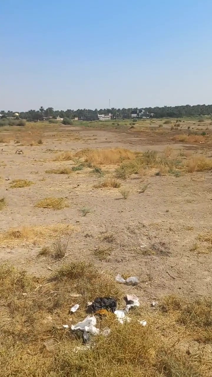 للبيع أرض سكنية - تجارية واجهة شارع عام
المساحة: 45 دونم  
نوع السند: طابو زراعي - سند 25  
الواجهة: على شارع عام  
الاستخدام: تصلح للاستثمارات والمجمعات السكنية والتجارية  
الموقع: ديالى - شهربان - جزيرة  

للاستفسار والسعر ع الرقم
الأستاذ عماد الجبوري  
***********
