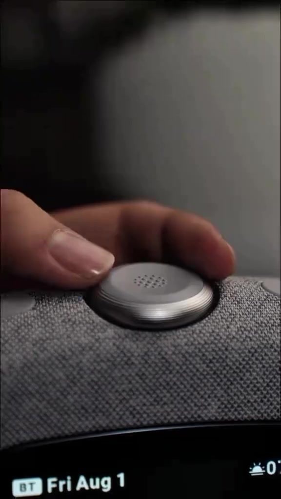 سبيكر بلوتوث • JBL • ساعة رقمية