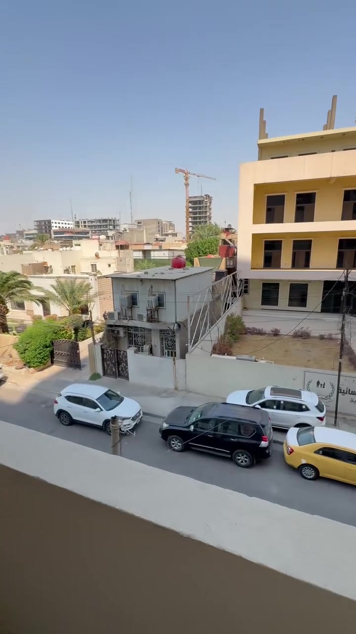 شقه للايجار في العرصات
للمغتربين فقط  اجانب و عرب 

تحتوي على غرفتين نوم وصاله ومطبخ وحمام وبالكون 

للاستفسار 
قرطاج للعقار
مهند القطان  
***********
📍عنوان المكتب
العرصات - مقابل فندق بلوم
