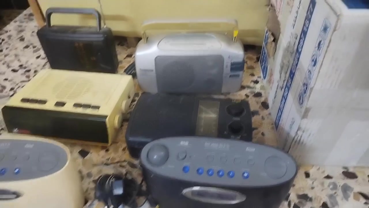 بسم الله الرحمن الرحيم يوجد أجهزة نظيفة للبيع العنوان بغداد حي الكوفه ***********

