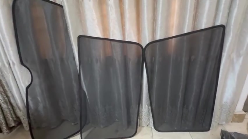 السلام عليكم بردات مال لاندكروزر سعر 65
***********
