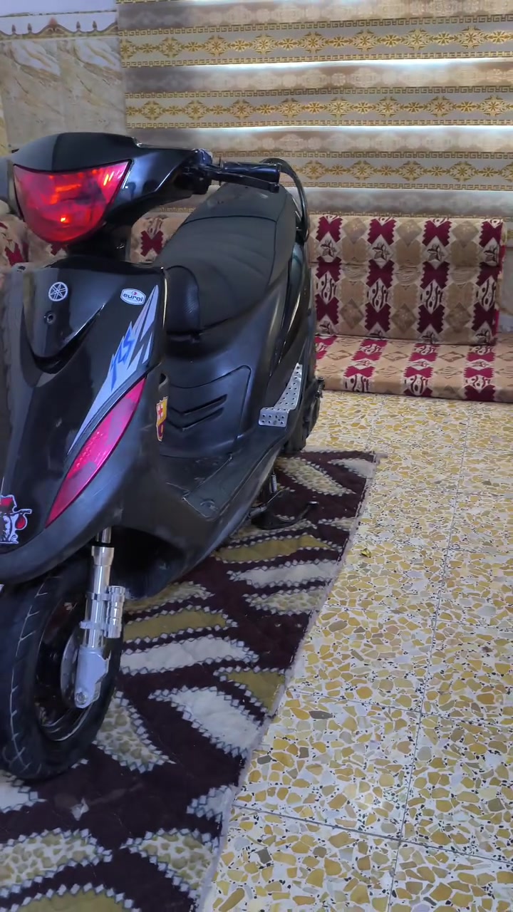 دراجه ماكس عدله للبيع
دراجه 49 بلادي ما مفتوحه ونضيفه 
بيها تزويد يدات ودبل خلفي وأمامي
كلشي بيها بلادي شوف نضافتها
سعر 650 وبيها مجال 🔥🔥
دراجه مكفوله واكاتبك عليها 
مكاني كربلاء سيف سعد حي الاطارات 
‏‪***********‬‏

معه الشكر والتقدير 🩷👍
