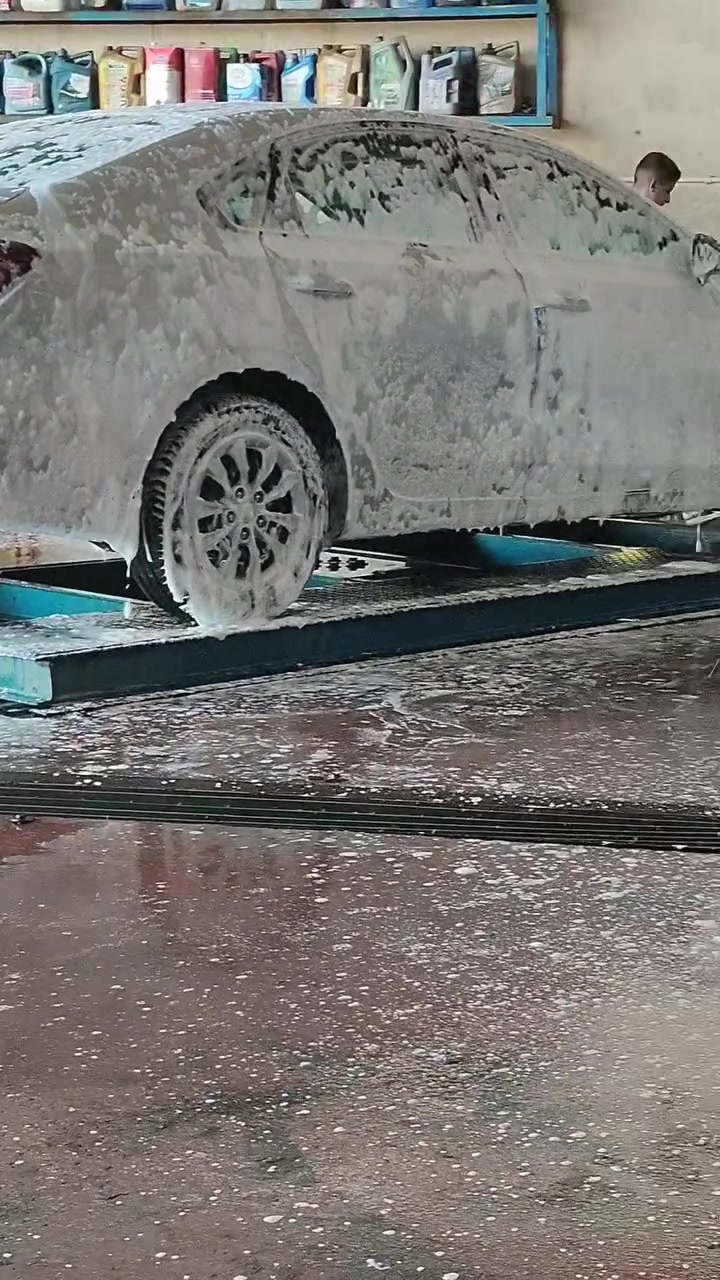السلام عليكم . سيراتو موديل 23 ماشي 47 ألف سيارة جديدة كلة بلادي بدون بارد وبدون صبغ ما ناقصهة اي شي تاخذ جاهز معروضة 160 وبيها شي بسيط المكان بغداد الكمالية *********** متواجد واتساب
