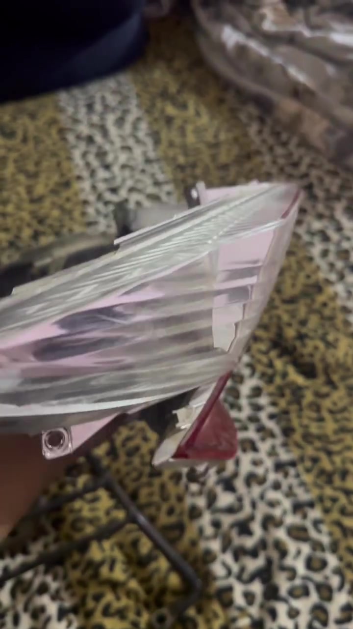سبيدر كامكو • حديد • أبريك